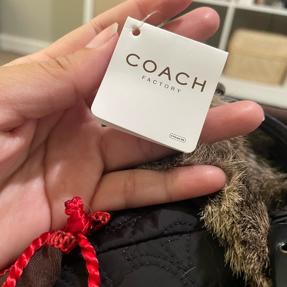 Authentic Coach Purse With Rabbit Fur - Picture 7 of 12